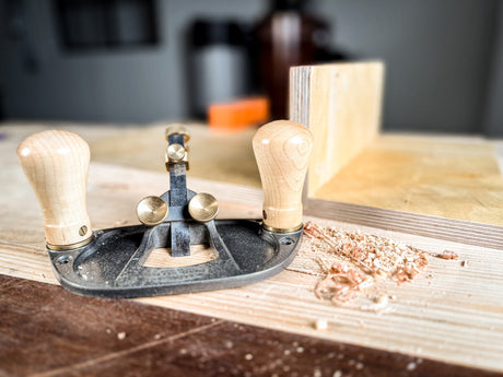 Clean Cuts: Cleaning Up Machine-Cut Dados with the Melbourne Tool Company Large Router Plane